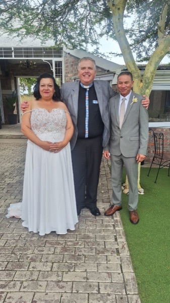 Wedding ceremony by Dr. Gerrit Rademeyer in Colesberg